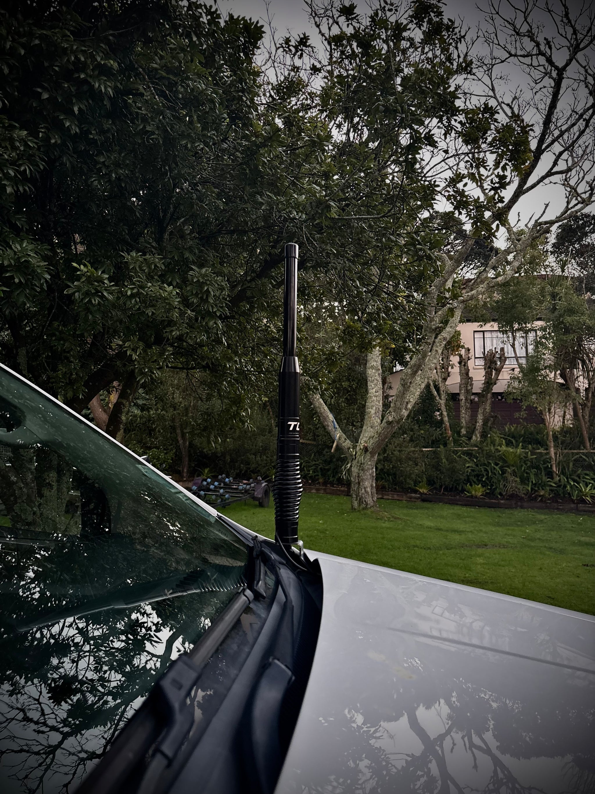 TORQ Bonnet Mount – Ford Everest